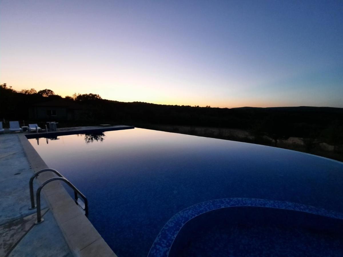 Villa Emine Banya  Buitenkant foto