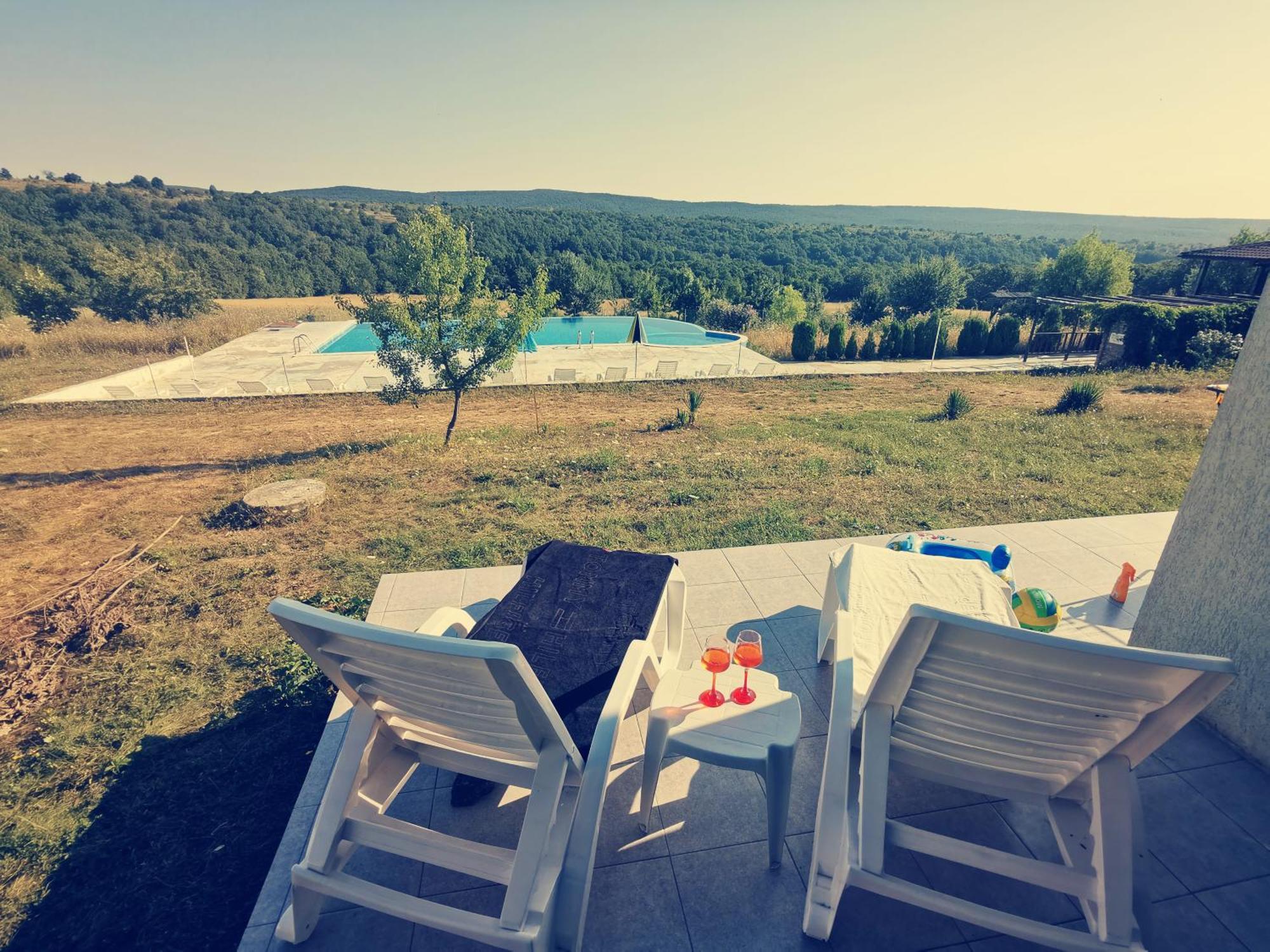 Villa Emine Banya  Buitenkant foto
